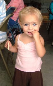 So cute!!!  Enjoying some crackers!