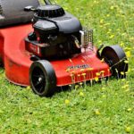 self propelled lawn mower